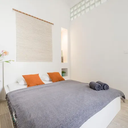 Wellness Retreat With Sauna & Jacuzzi - 1 Min To Opera Budapest