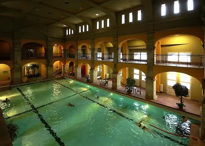 Wellness Retreat With Sauna&jacuzzi - 1 Min To Opera Appartamento *