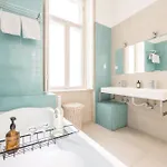 Wellness Retreat With Sauna & Jacuzzi - 1 Min To Opera