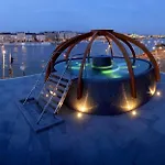 Wellness Retreat With Sauna & Jacuzzi - 1 Min To Opera Apartman *